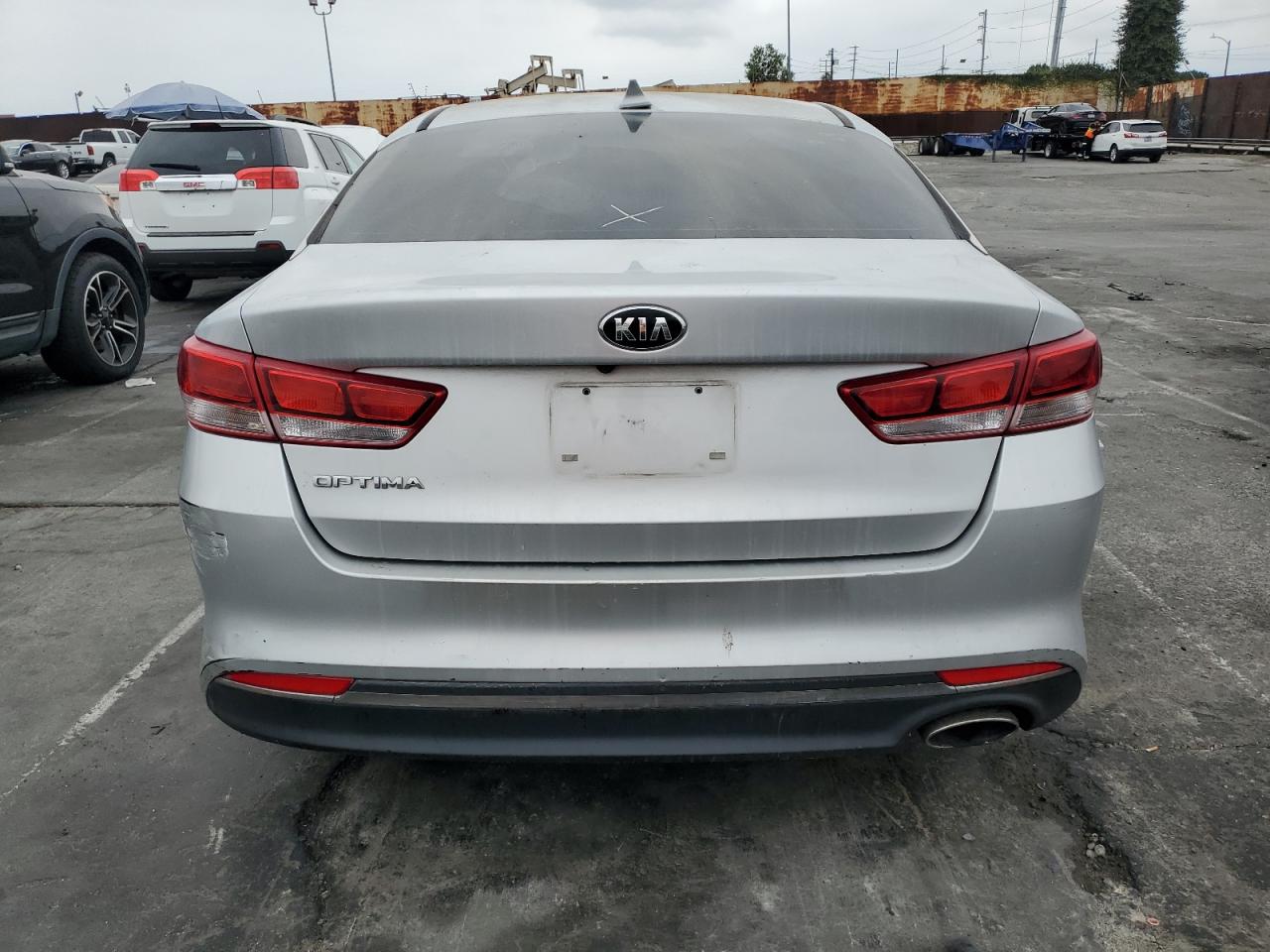 5XXGT4L34HG171329 2017 Kia Optima Lx