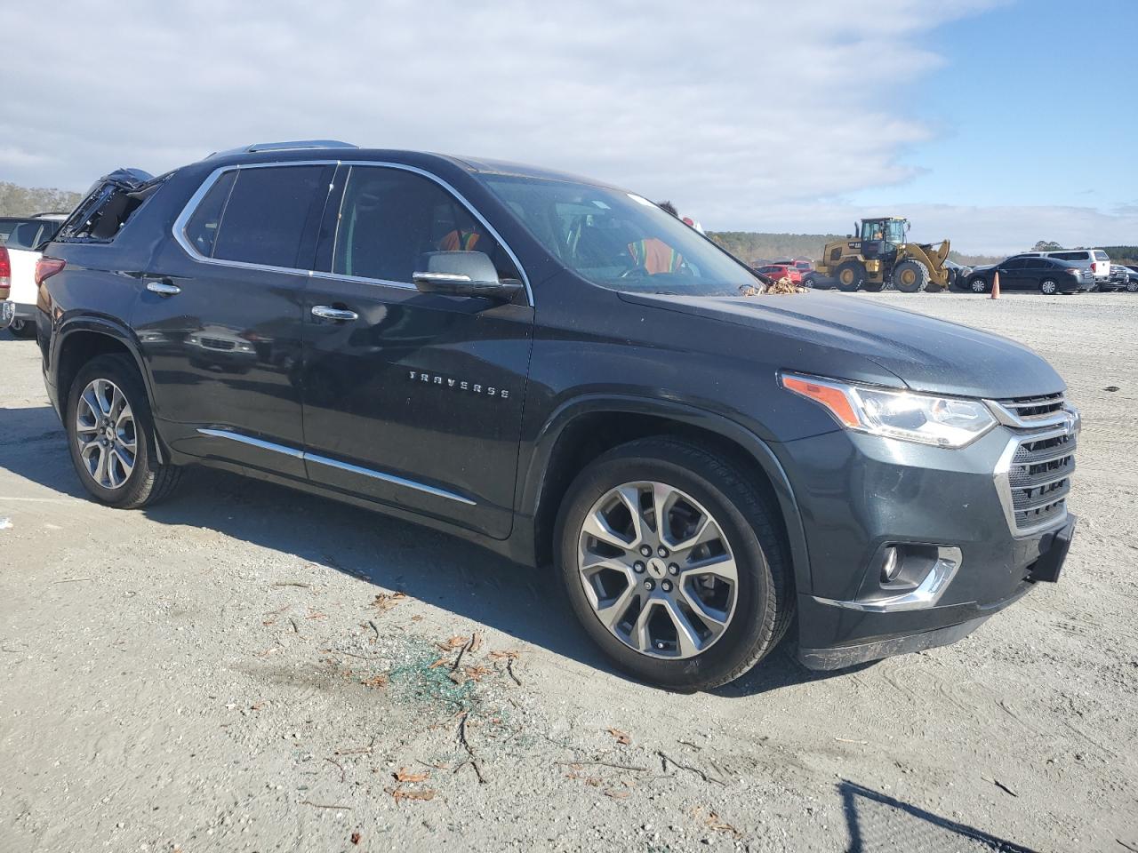 2019 Chevrolet Traverse - Image 4