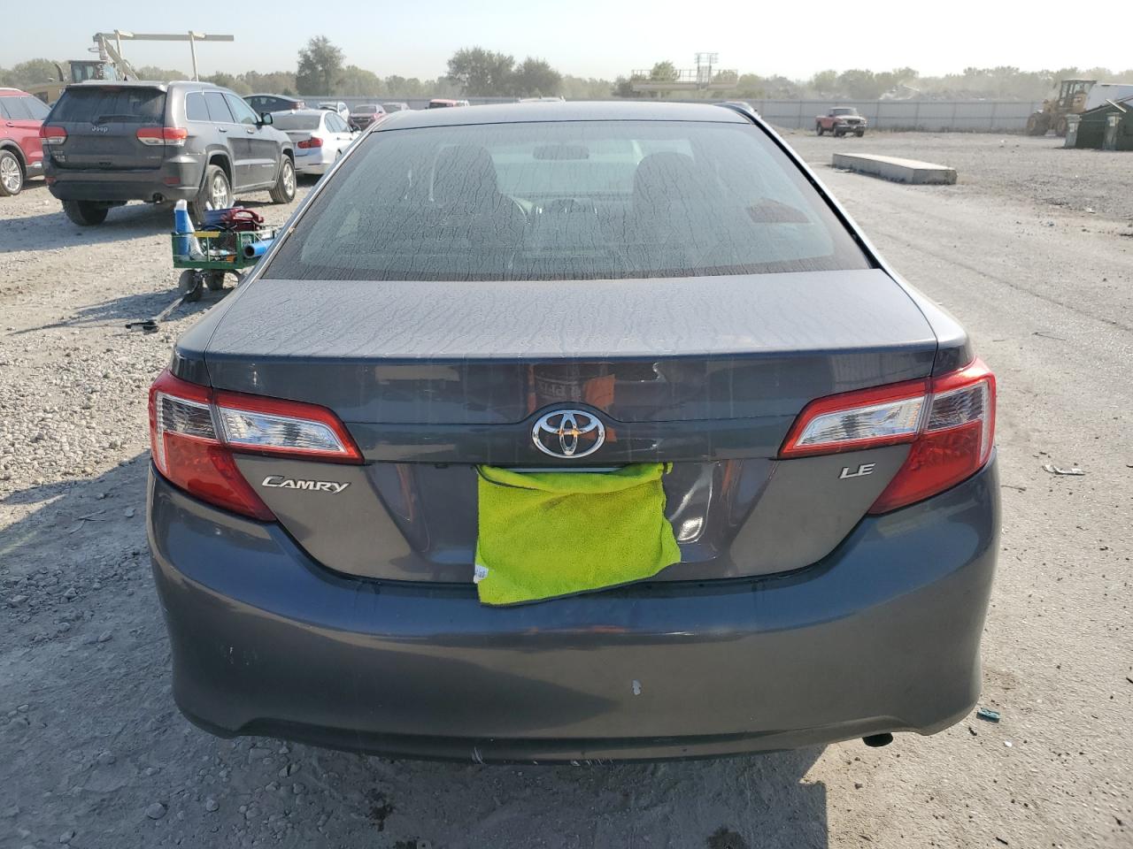 2014 Toyota Camry L VIN: 4T4BF1FK2ER424545 Lot: 74260254