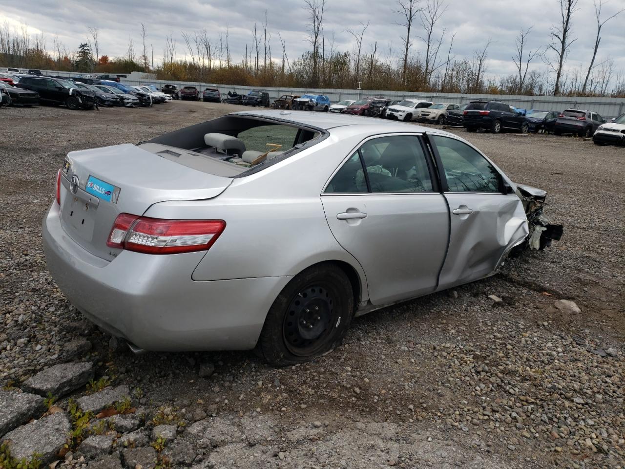 2010 Toyota Camry - Image 3