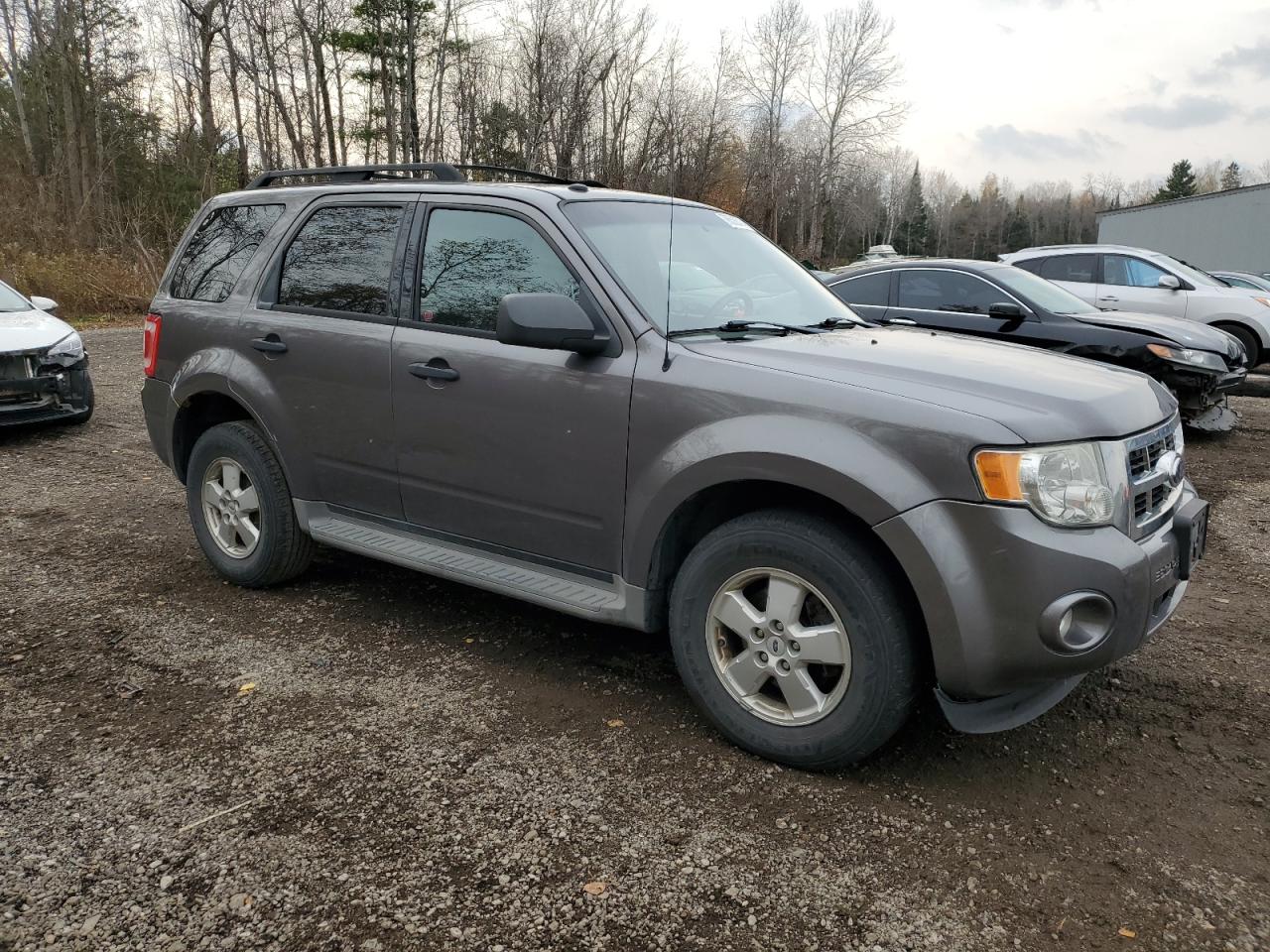 2009 Ford Escape - Image 4