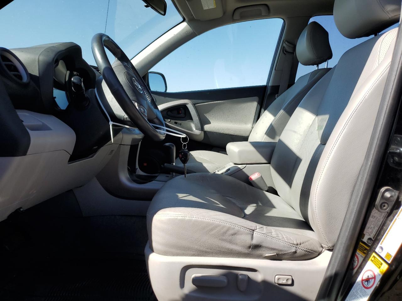 2007 Toyota Rav4 Limited VIN: JTMZD31V776052661 Lot: 77600574