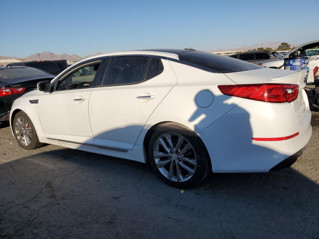 VIN 5XXGR4A68EG312636 2014 KIA OPTIMA no.2