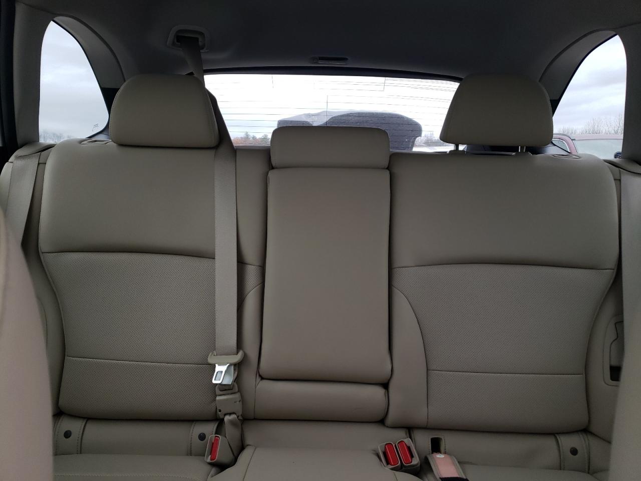 2015 Subaru Outback - Image 10