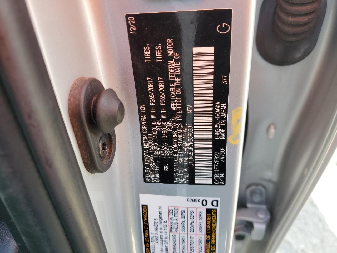 2021 Toyota 4Runner - Image 12