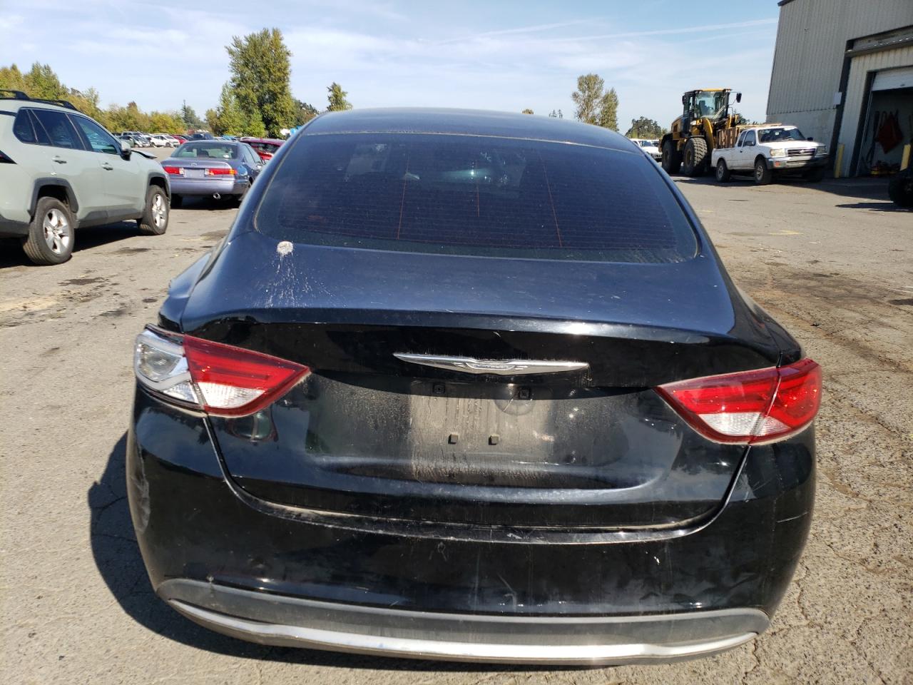 2015 Chrysler 200 Limited VIN: 1C3CCCAB1FN689052 Lot: 72826464
