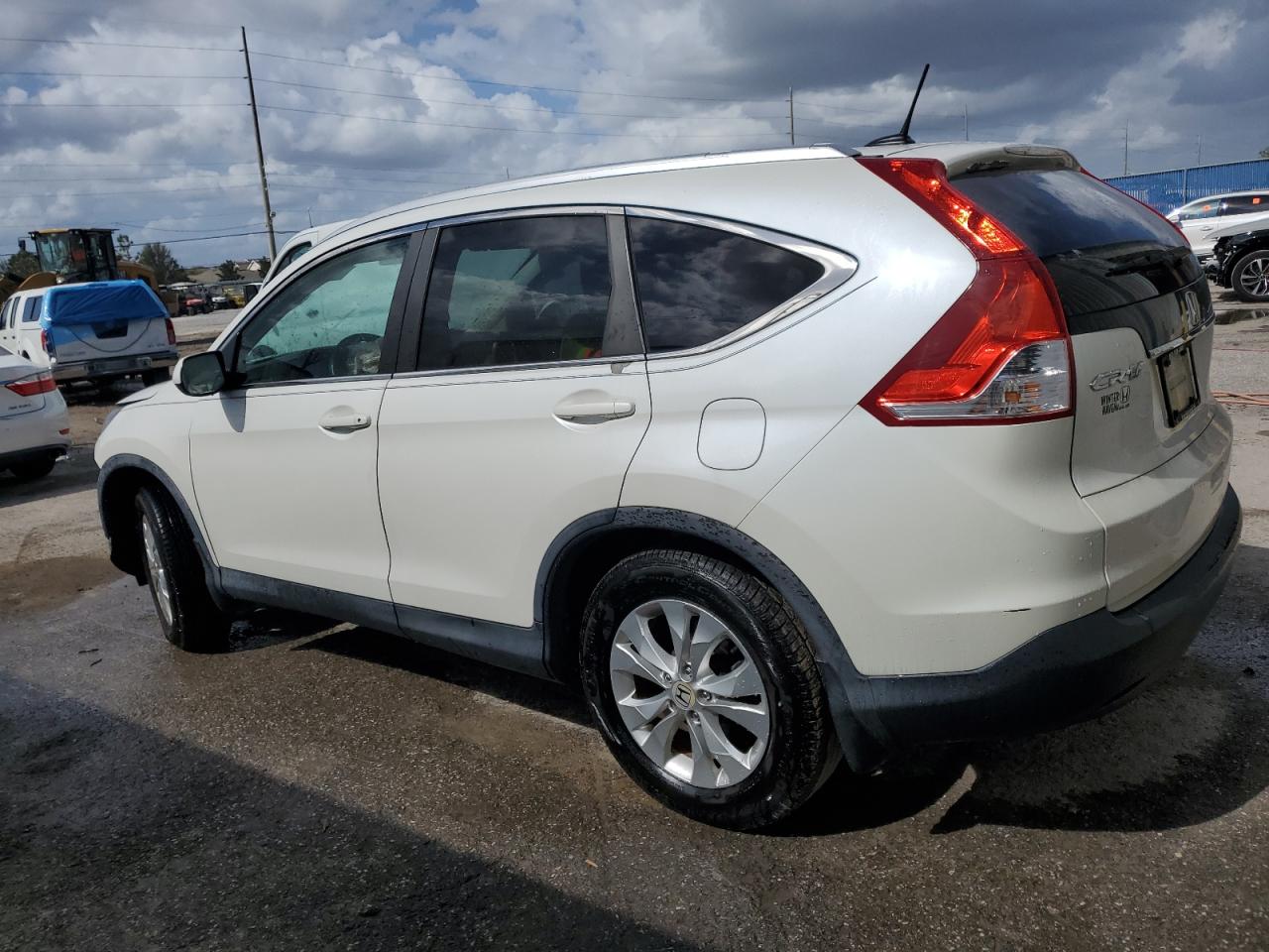 2014 Honda CR-V - Image 2