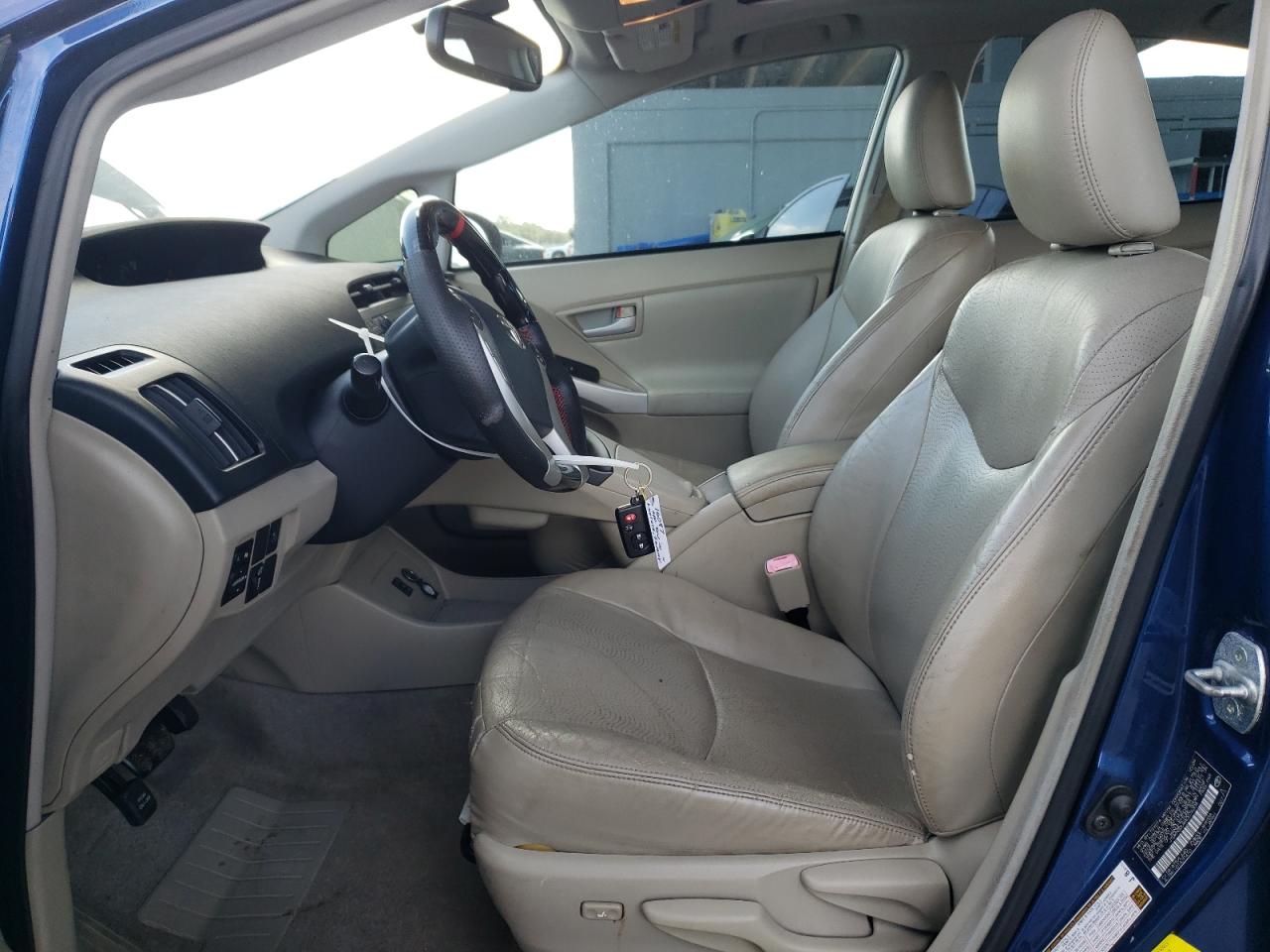 2010 Toyota Prius - Image 7