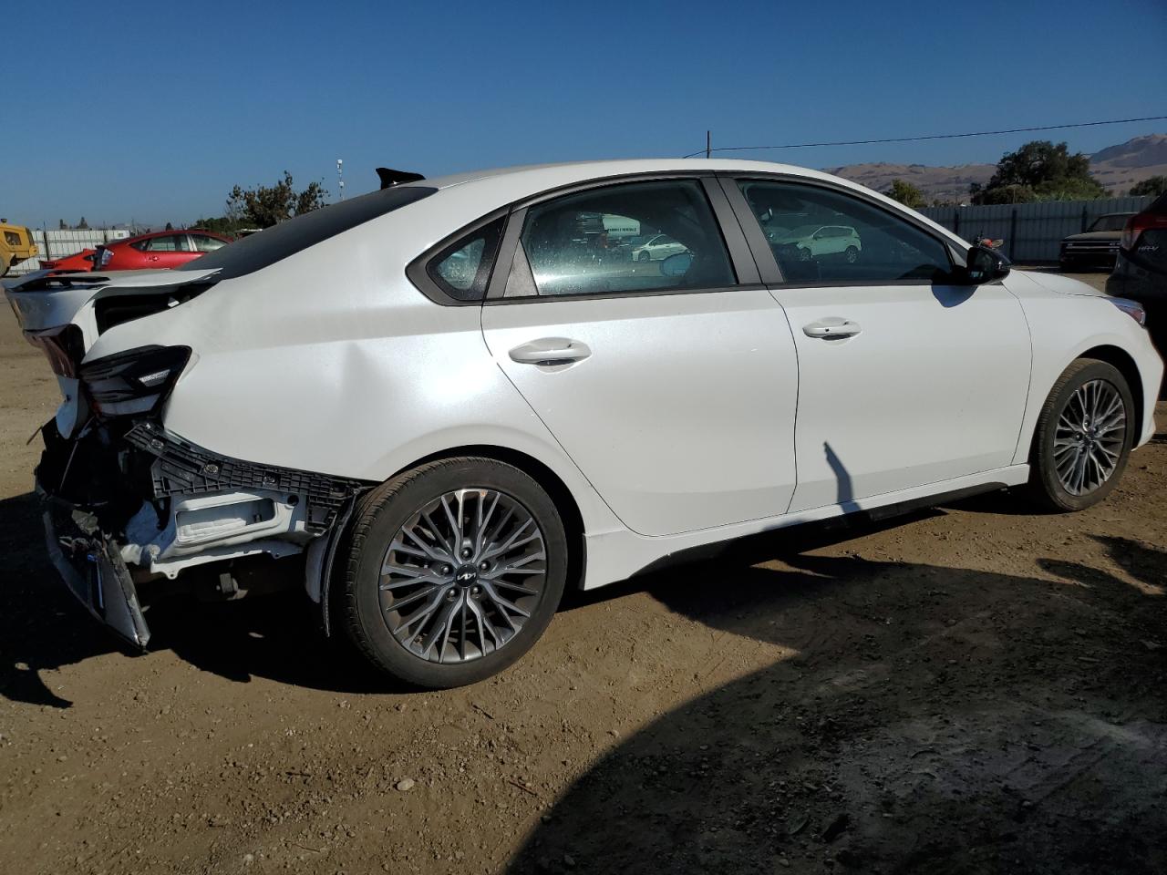 2023 Kia Forte - Image 3