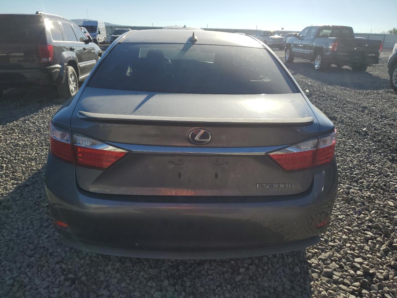 2014 Lexus Es 300H VIN: JTHBW1GGXE2060510 Lot: 70368854