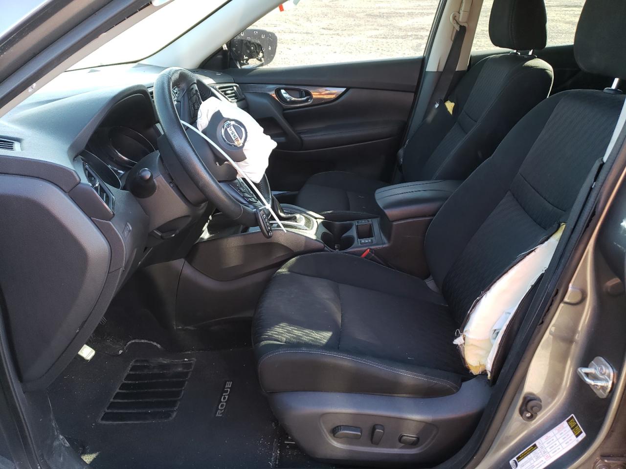 2019 Nissan Rogue - Image 7