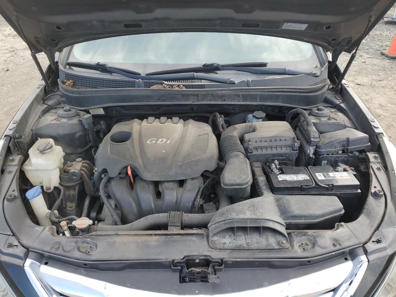 2012 Hyundai Sonata - Image 13