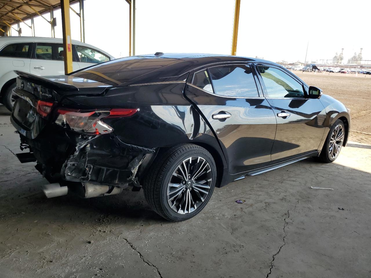 2016 Nissan Maxima - Image 3