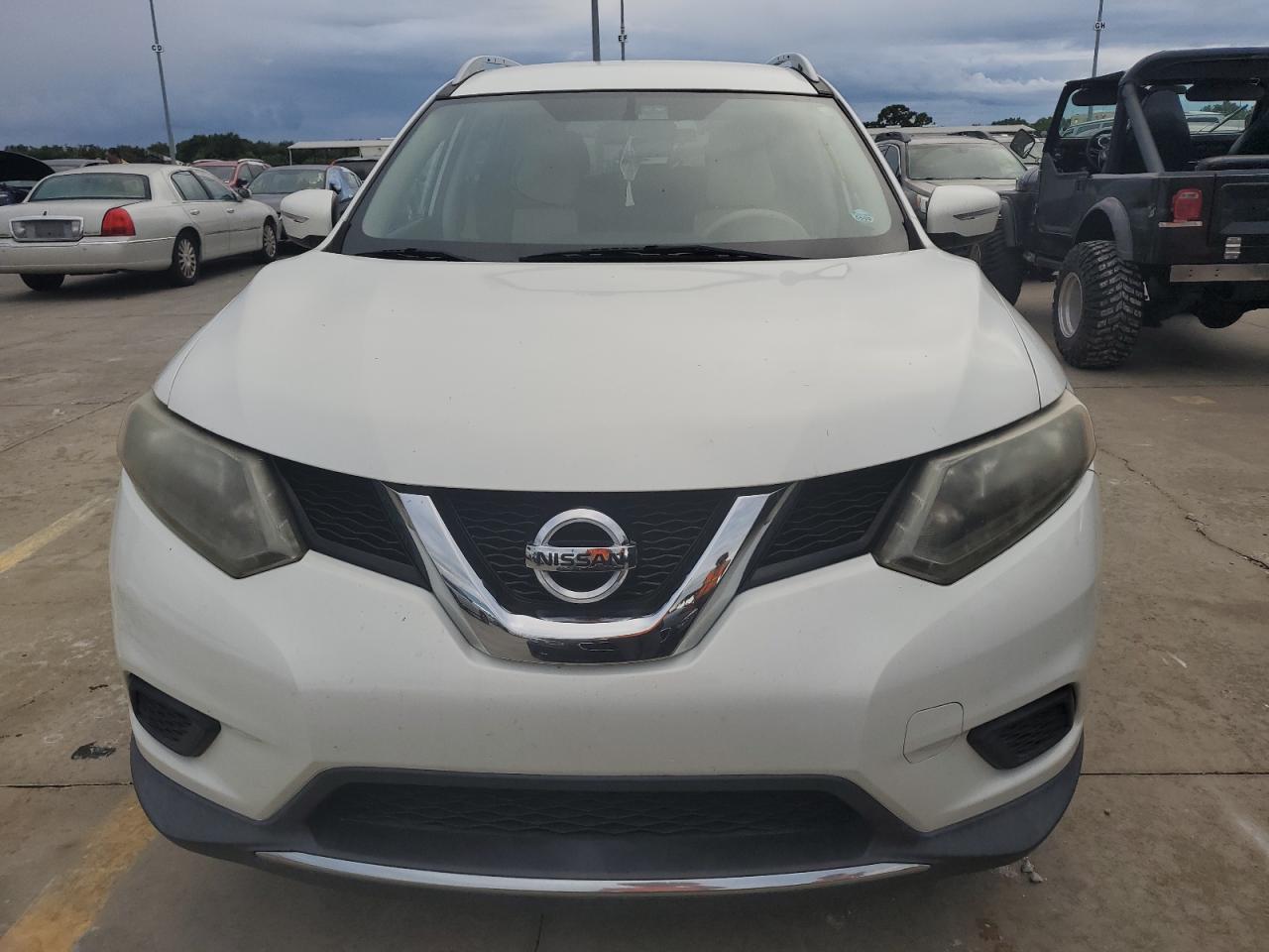 2014 Nissan Rogue - Image 5