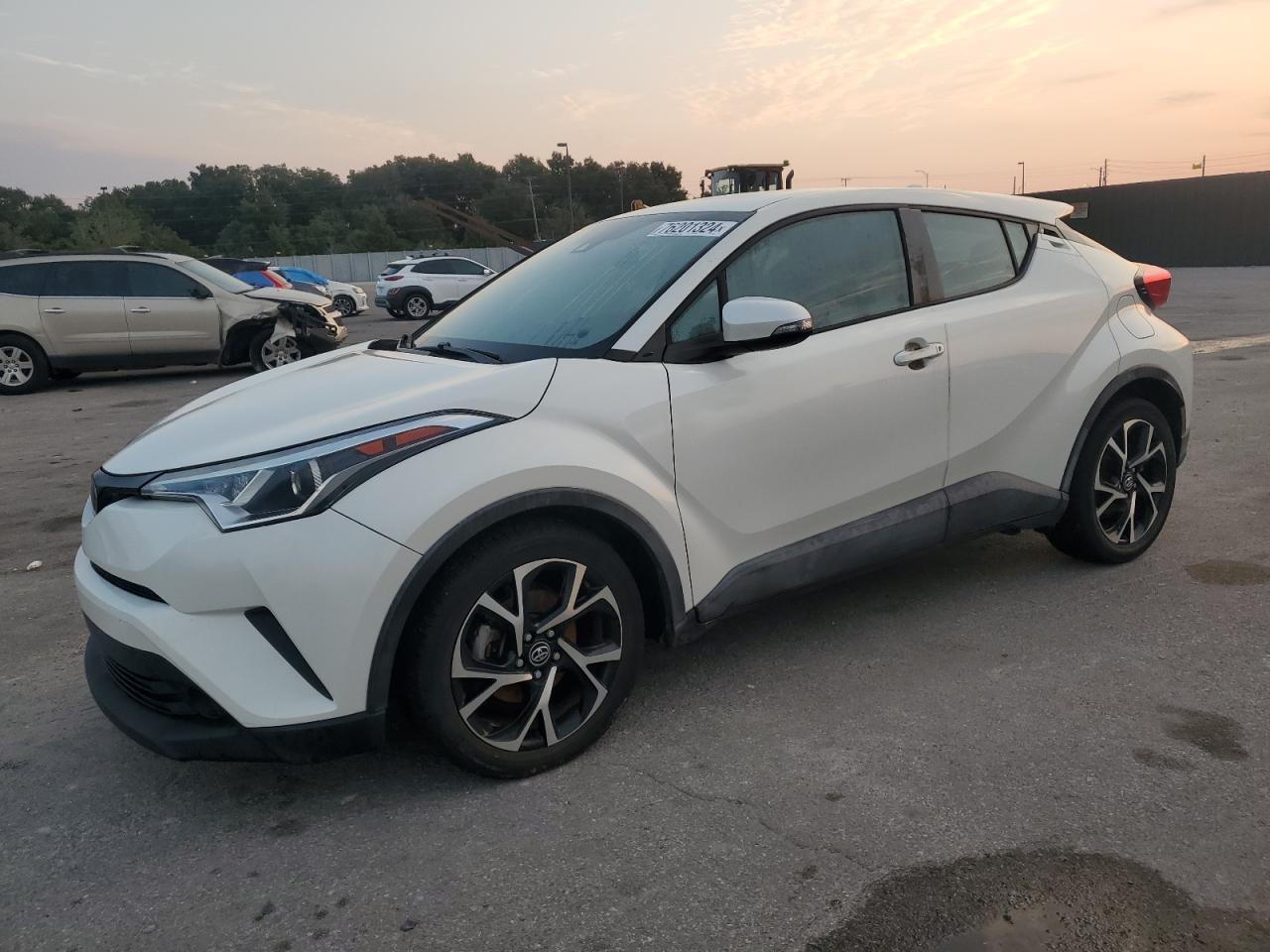 NMTKHMBX1JR002274 2018 Toyota C-Hr Xle