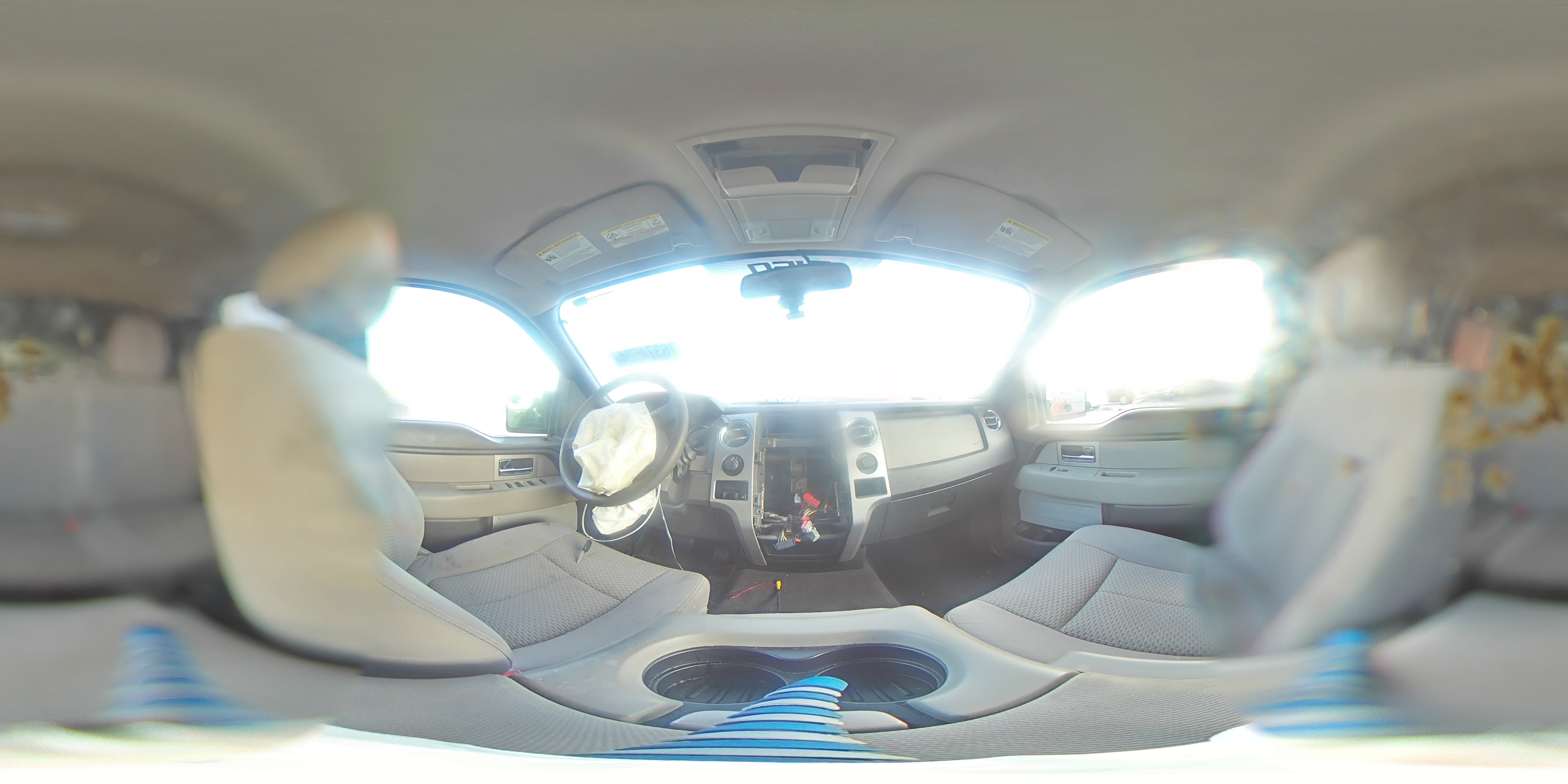 2010 Ford F-150 - Image 13