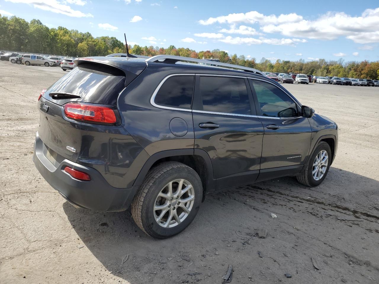 2016 Jeep Grand Cherokee - Image 3