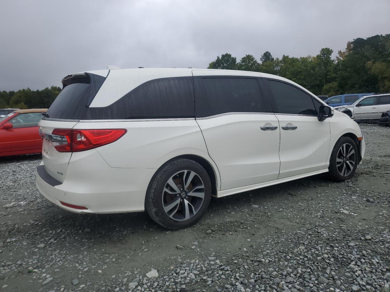 2018 Honda Odyssey - Image 3