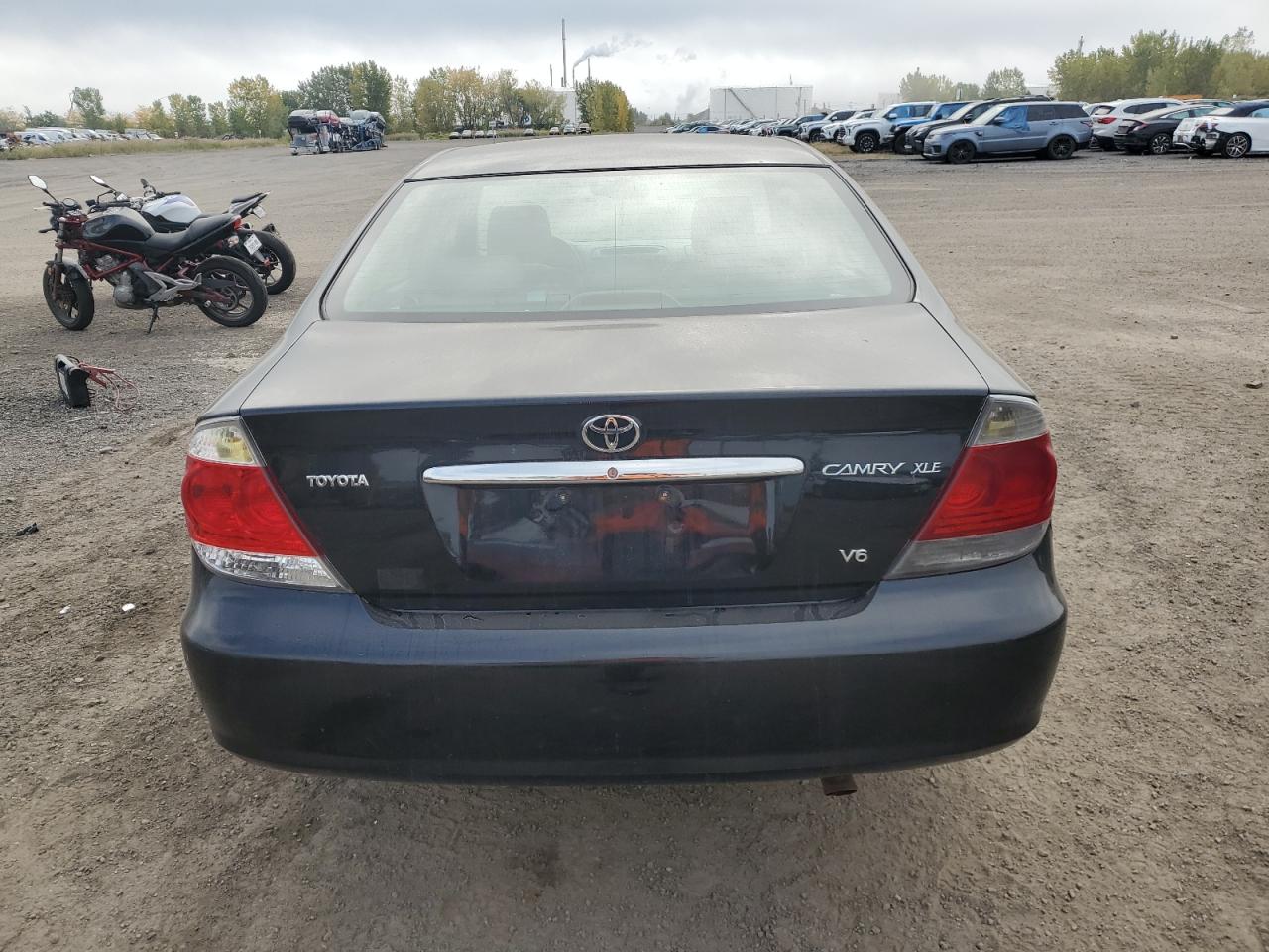 2005 Toyota Camry Le VIN: 4T1BF30K75U090236 Lot: 73659264