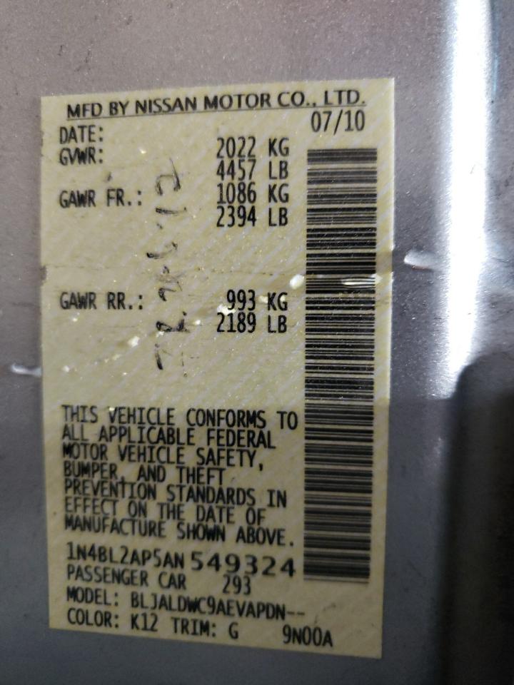 2010 Nissan Altima - Image 13