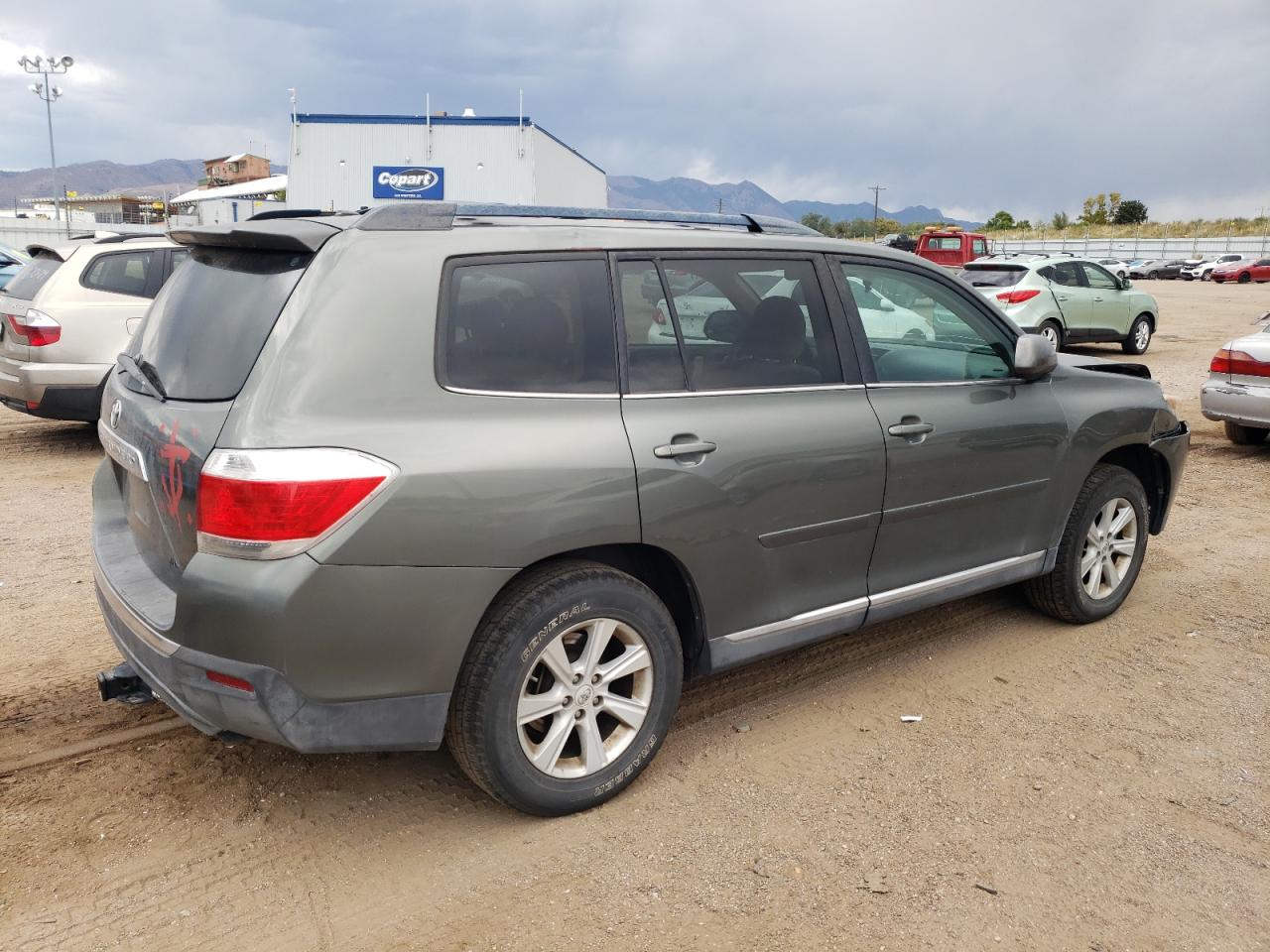 5TDZK3EH3CS088240 2012 Toyota Highlander Base