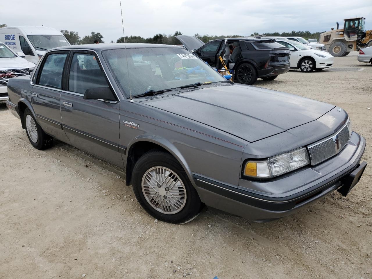 1992 Oldsmobile Cutlass - Image 4