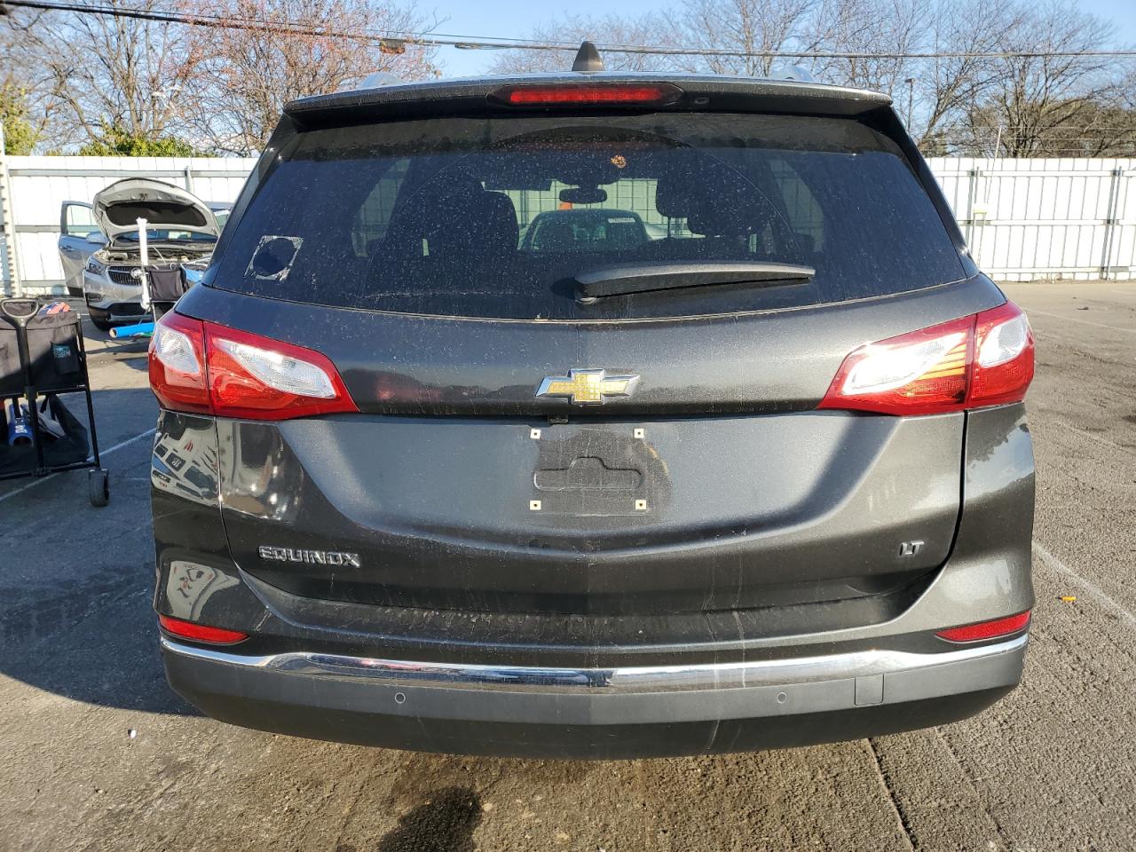 2GNAXSEV5J6113877 2018 Chevrolet Equinox Lt