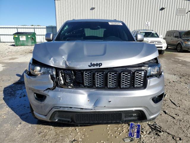  JEEP GRAND CHER 2018 Серебристый