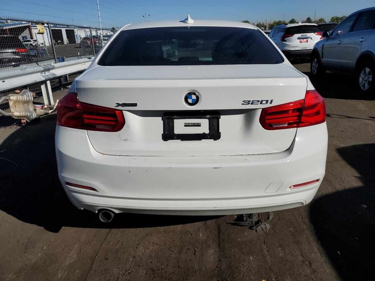 2018 BMW 320 Xi VIN: WBA8E5G55JNU48089 Lot: 74117584