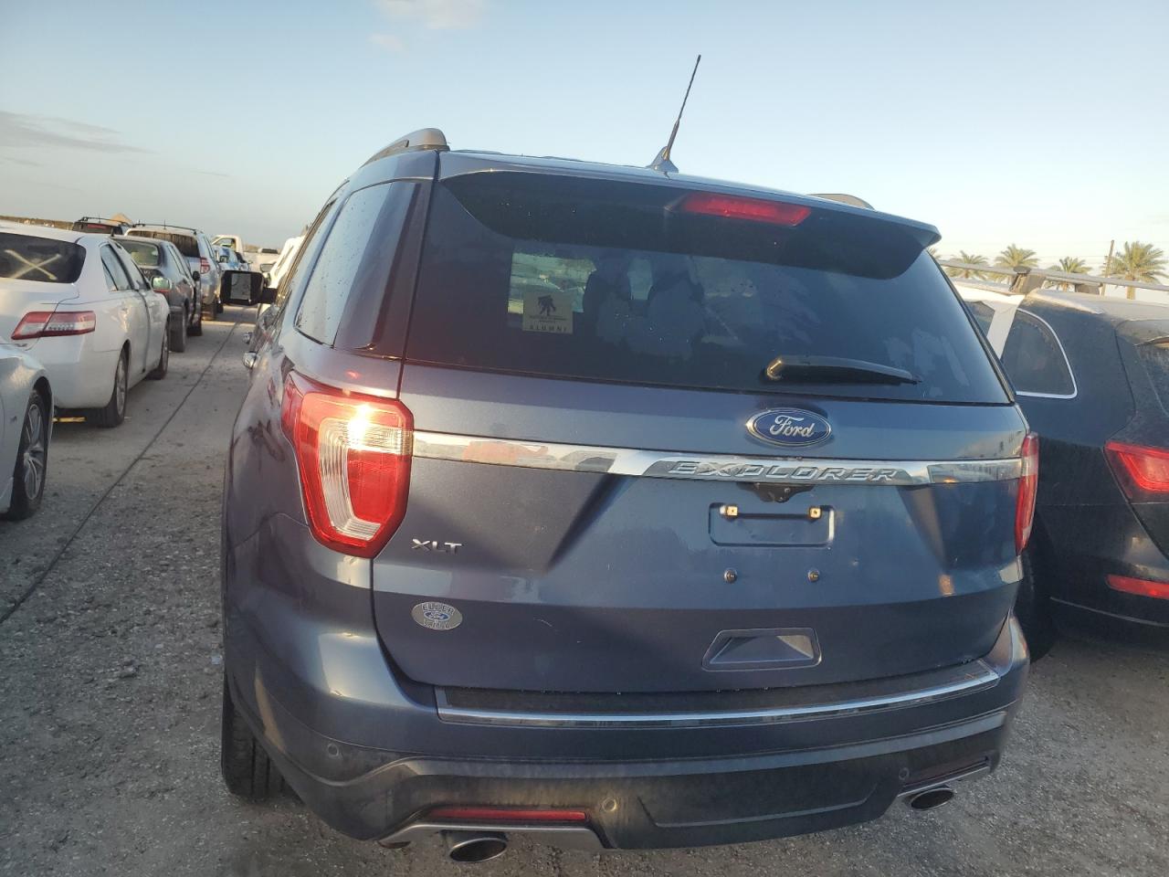 2018 Ford Explorer Xlt VIN: 1FM5K7D88JGB15619 Lot: 75044714