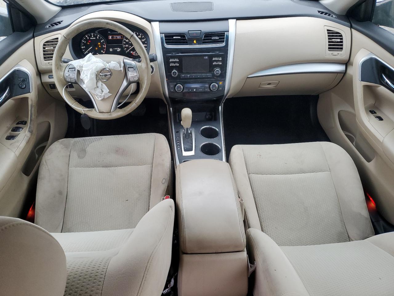 2015 Nissan Altima - Image 8