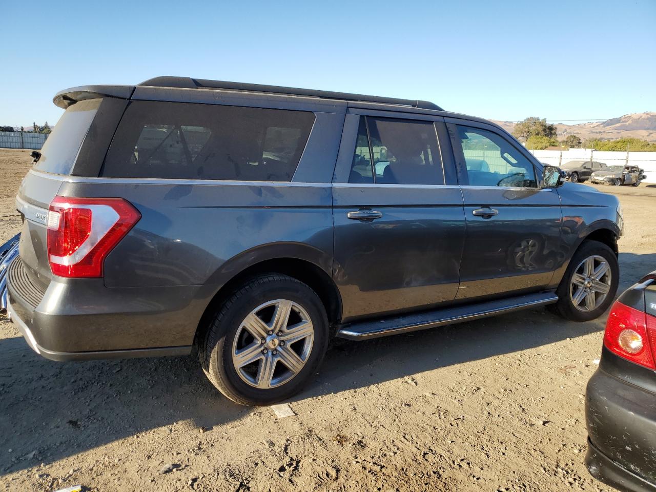 2020 Ford Expedition Max Xlt VIN: 1FMJK1JT7LEA46585 Lot: 75321904