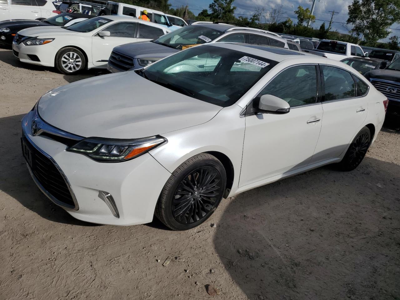 VIN 4T1BK1EB1GU221155 2016 TOYOTA AVALON no.1