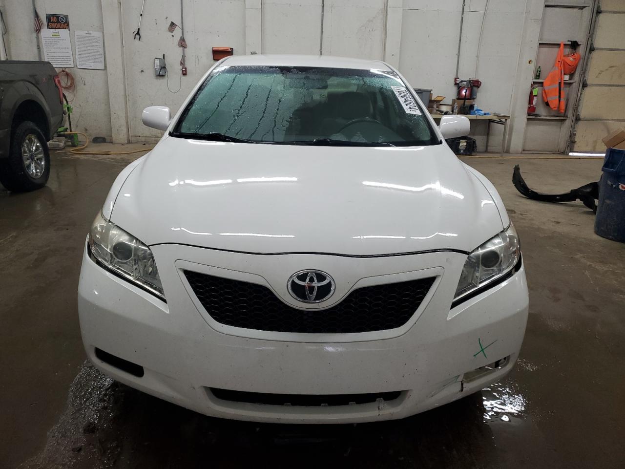 2009 Toyota Camry - Image 5