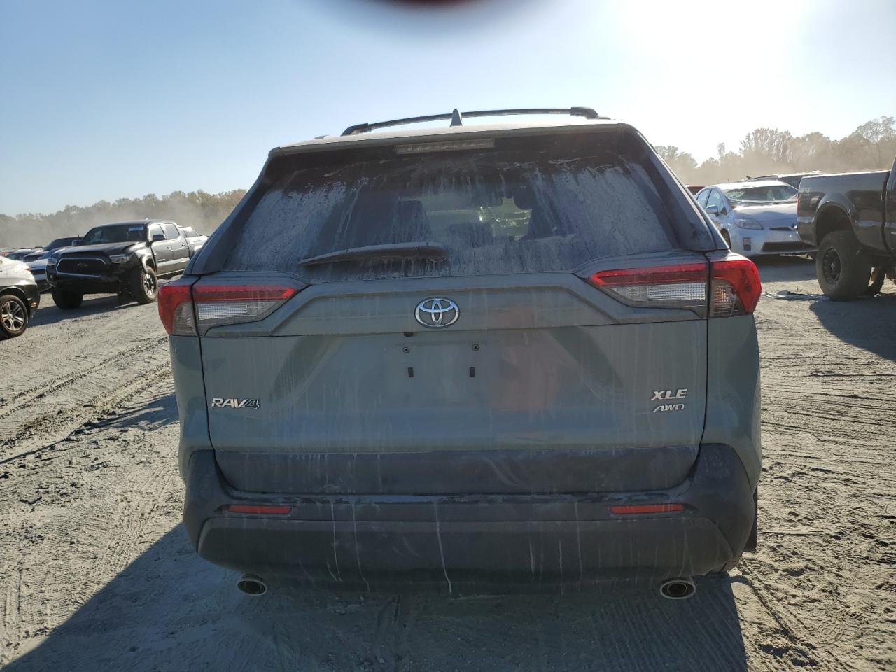 2020 Toyota Rav4 Xle Premium VIN: 2T3A1RFVXLW113320 Lot: 77697314