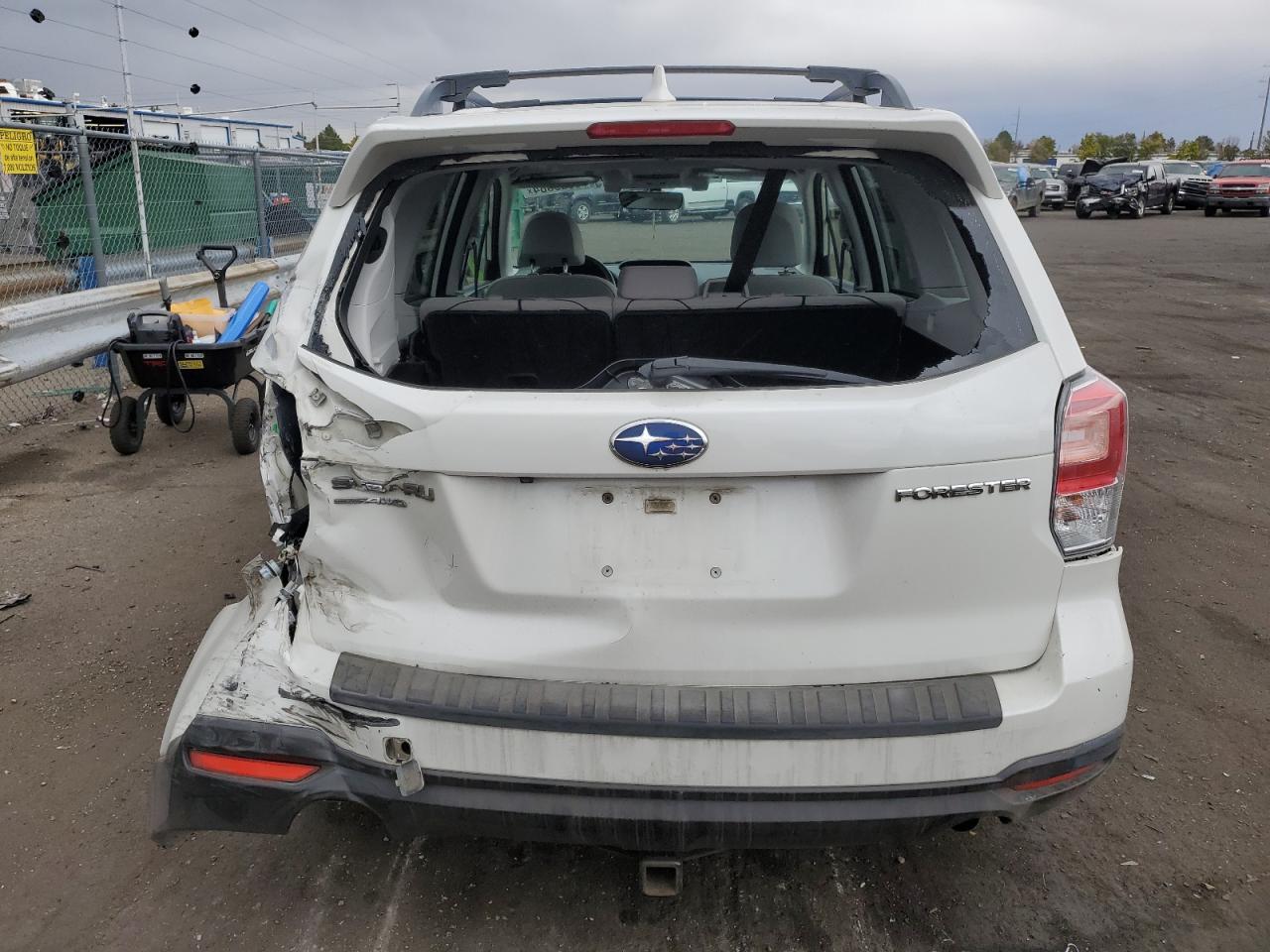 2018 Subaru Forester 2.5I Premium VIN: JF2SJAGC0JH412449 Lot: 76083084