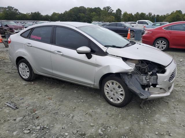  FORD FIESTA 2019 Silver