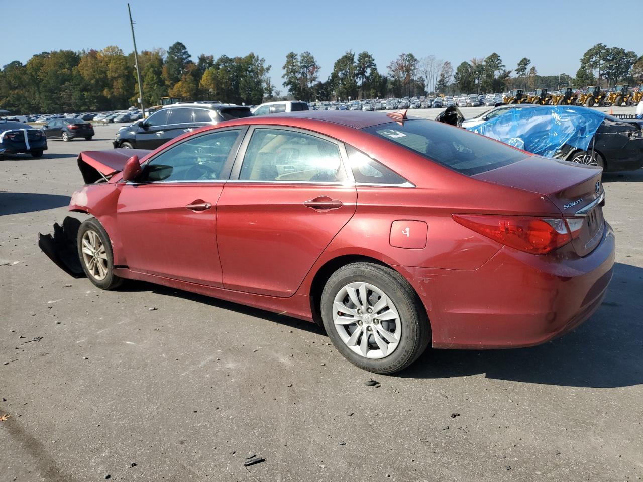 2012 Hyundai Sonata - Image 2