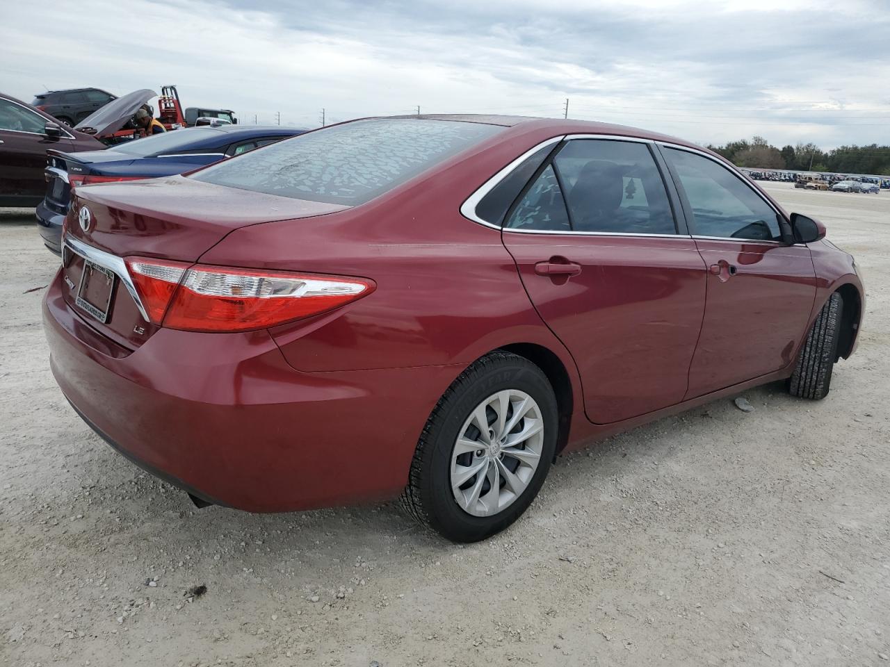 4T1BF1FKXGU533607 2016 Toyota Camry Le