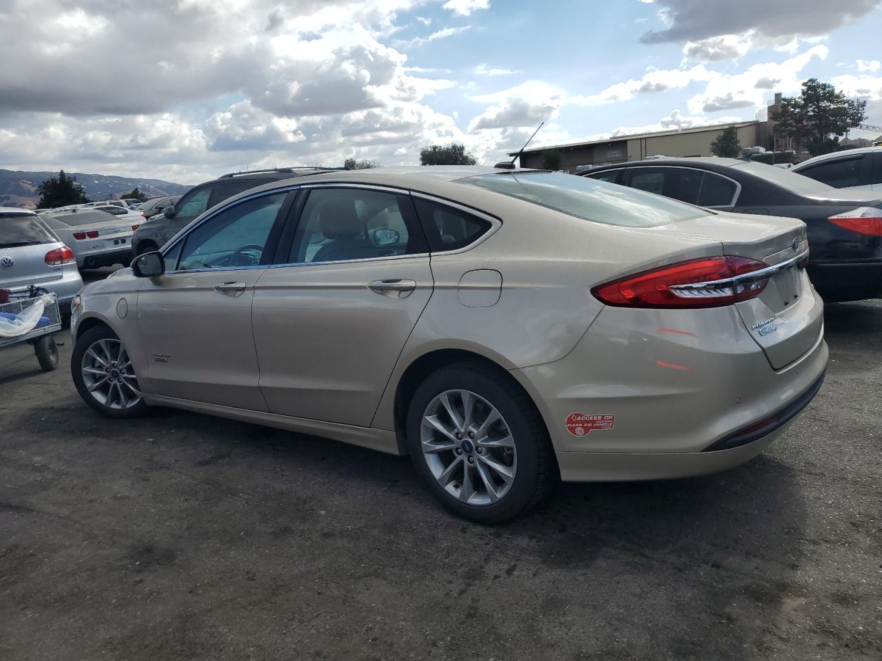 2018 Ford Fusion - Image 2