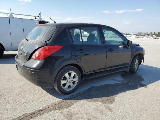 Хетчбеки NISSAN VERSA 2012 Чорний