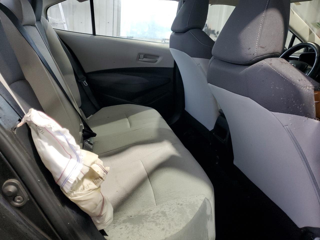 2022 Toyota Corolla - Image 10