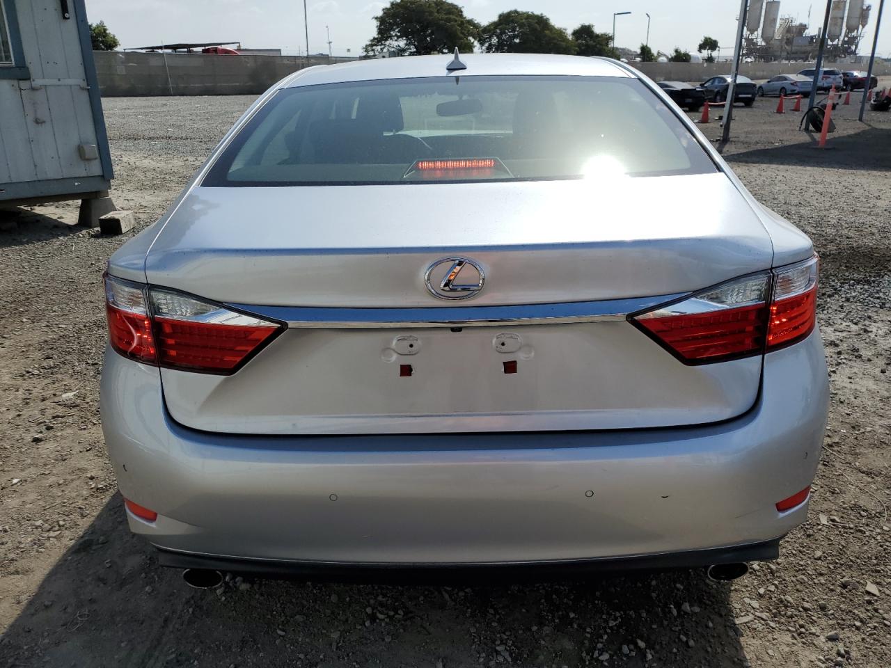 2013 Lexus ES - Image 6
