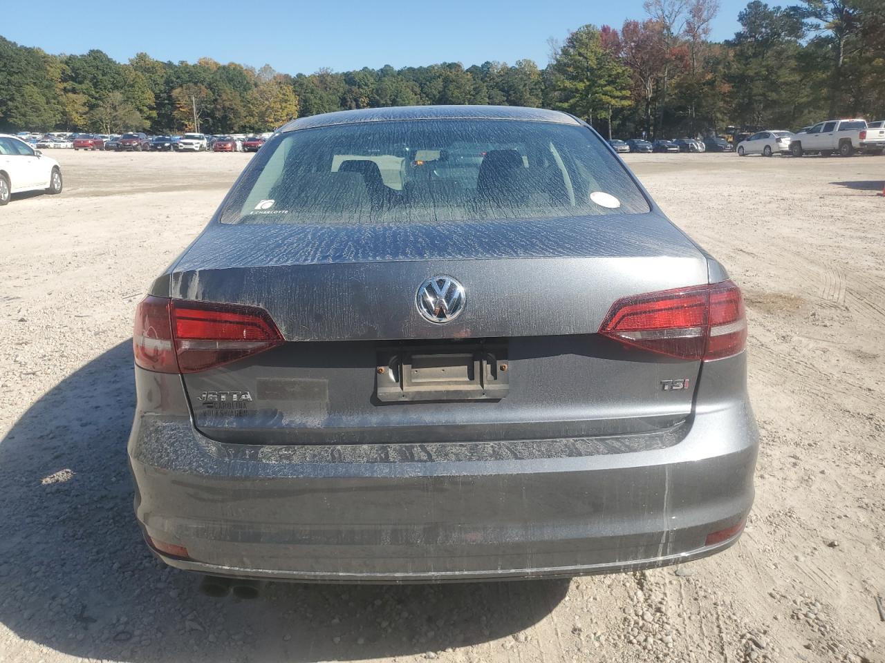 2017 Volkswagen Jetta - Image 6