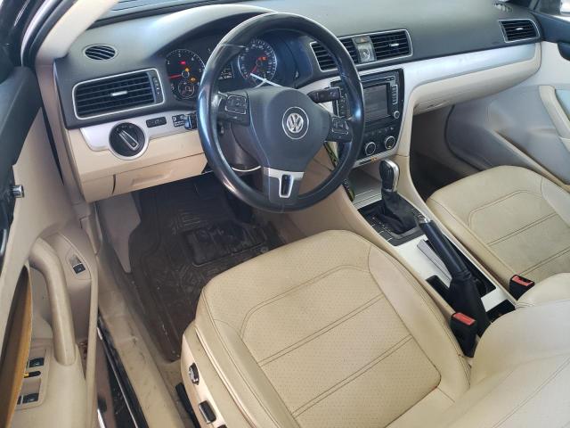  VOLKSWAGEN PASSAT 2012 Черный