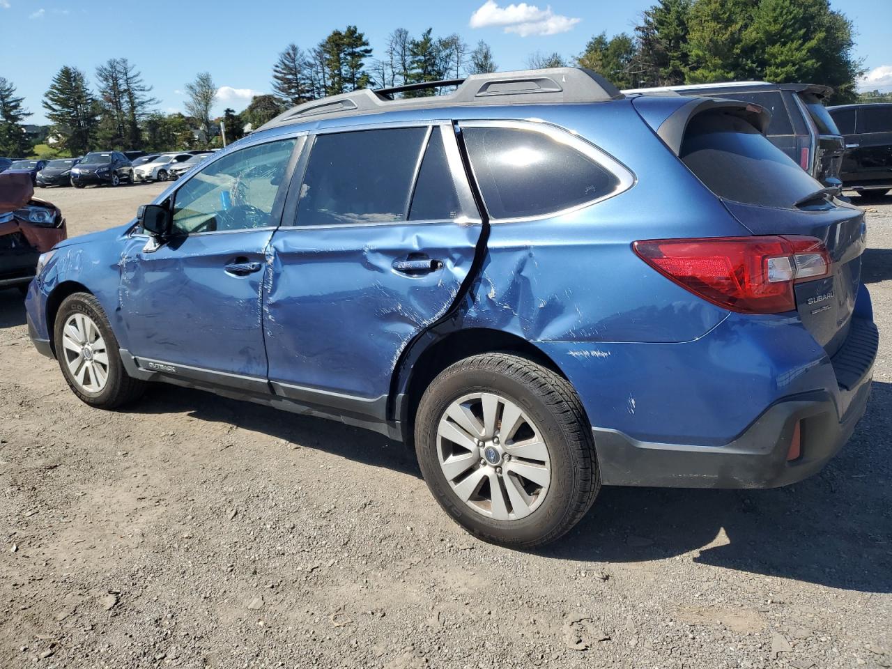 2019 Subaru Outback - Image 2