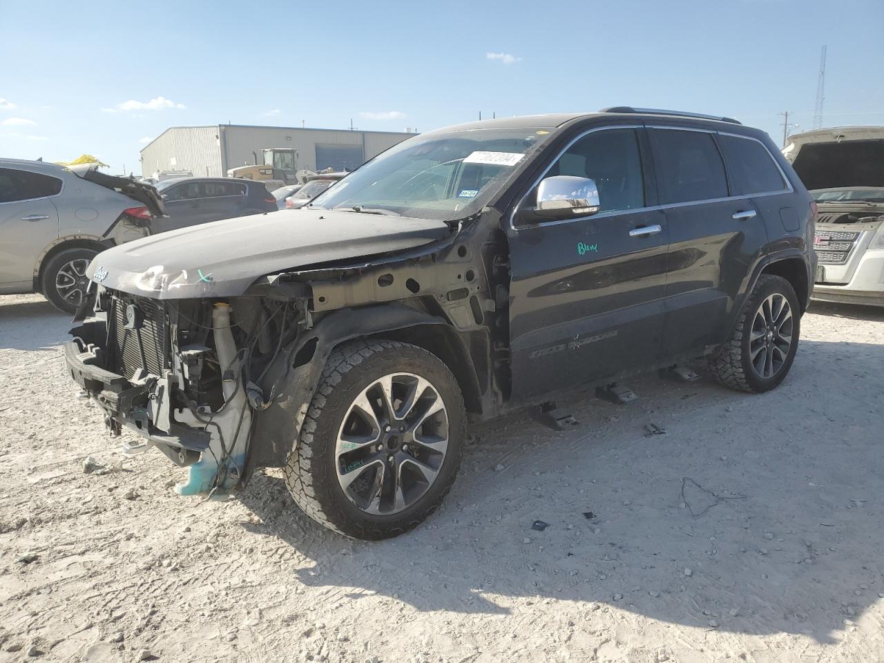 1C4RJECG2HC614746 2017 Jeep Grand Cherokee Overland