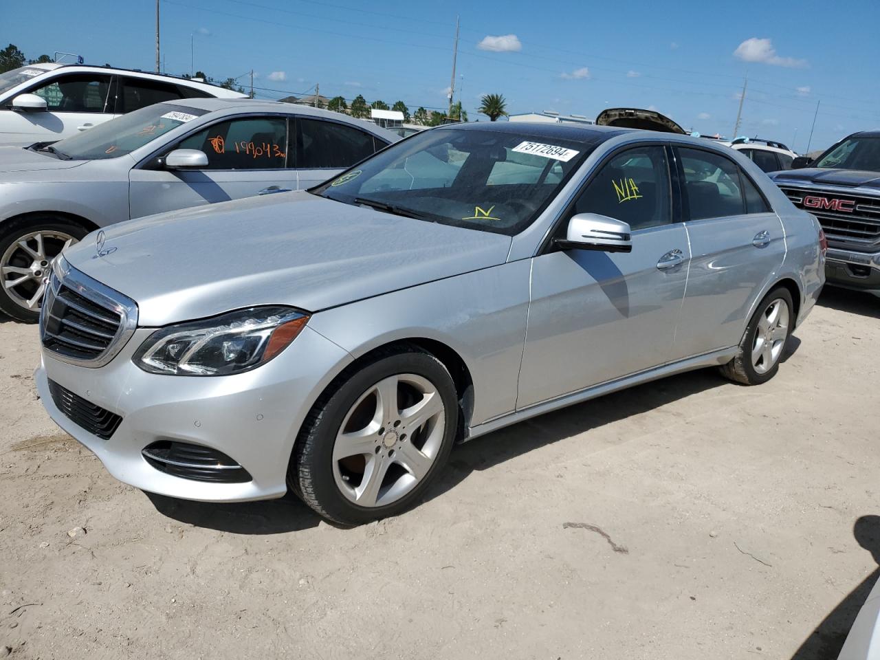 WDDHF8JB3GB268898 2016 MERCEDES-BENZ E CLASS - Image 1