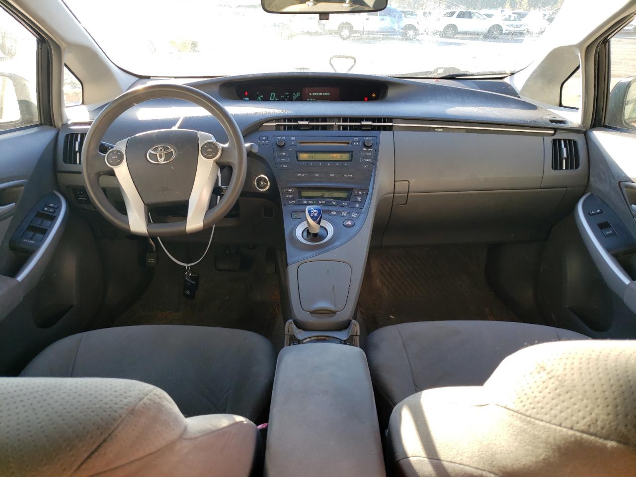 2010 Toyota Prius - Image 8