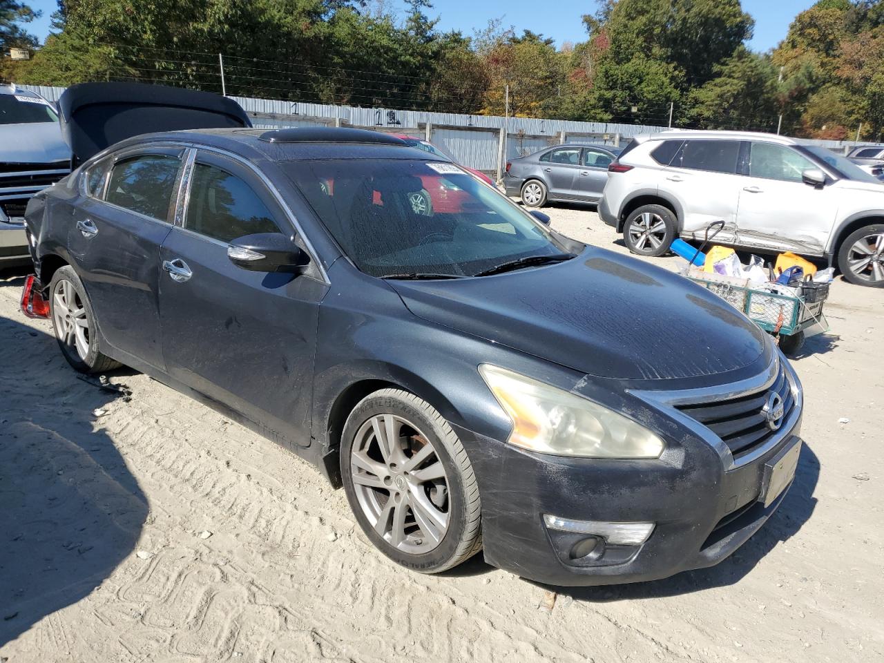 2014 Nissan Altima - Image 4